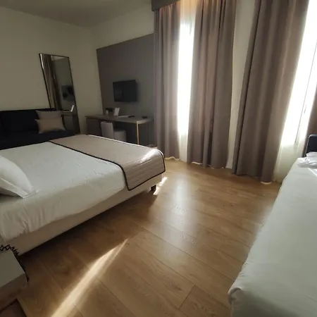 호텔 Vittoria Parc 4*