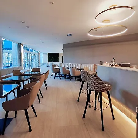 维多利亚公园酒店 酒店 4*