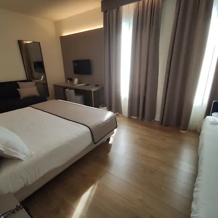 Vittoria Parc מלון 4*