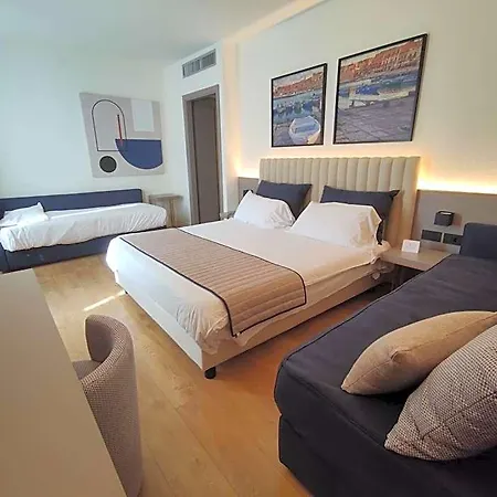 Otel Vittoria Parc 4*